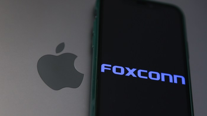 Foxconn overtime broke voluntary