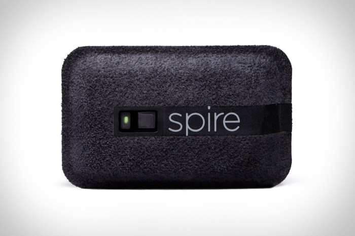 Spire sportbra alerts thinline supercapacitors vibration introduces biosensor fitness gadgeteer lab